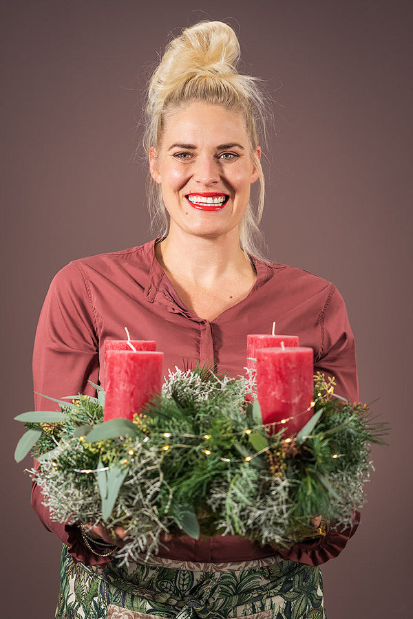 Marions Adventskranz mit roten Kerzen als DIY Kit