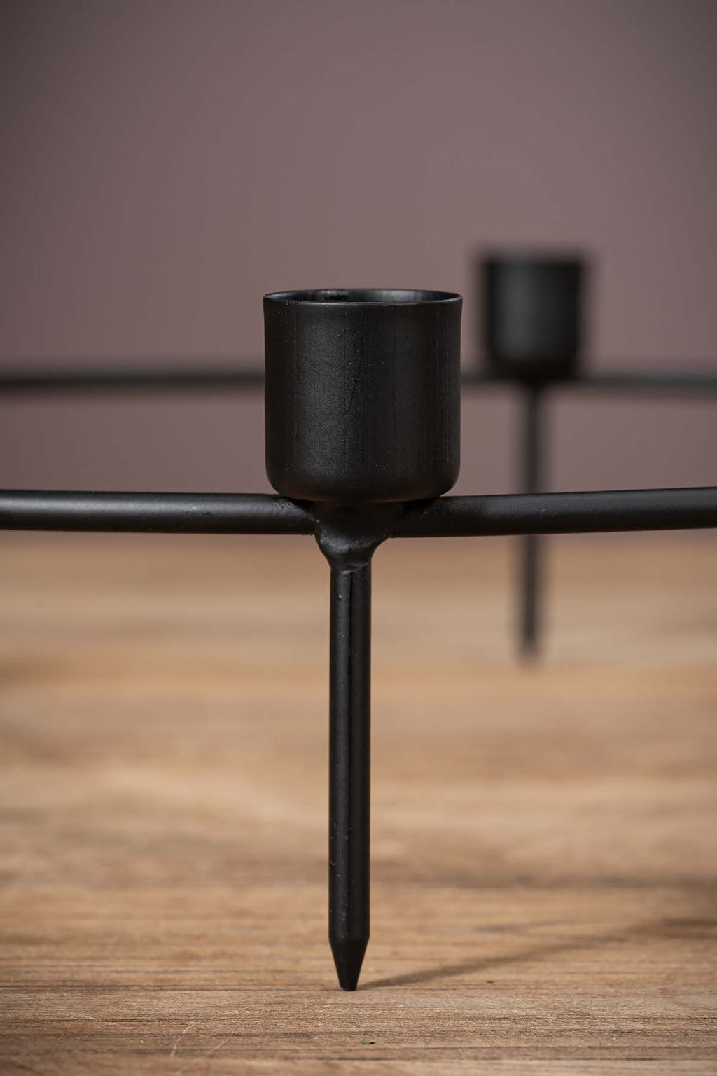 Schwarz Kerzenring "Kristo" Closeup