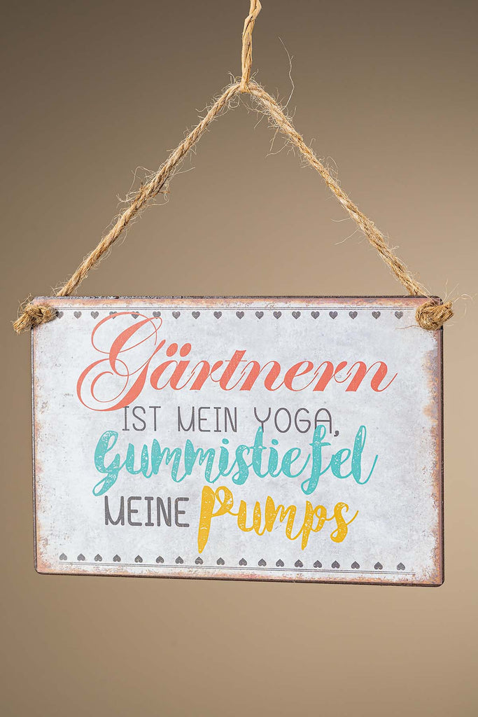 Schild "Gärtnern ist mein Yoga"